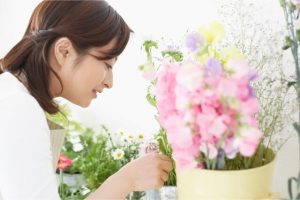 フラワーエッセンスセラピスト